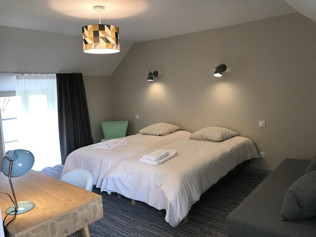 Echologia Hotel Louverné Екстериор снимка