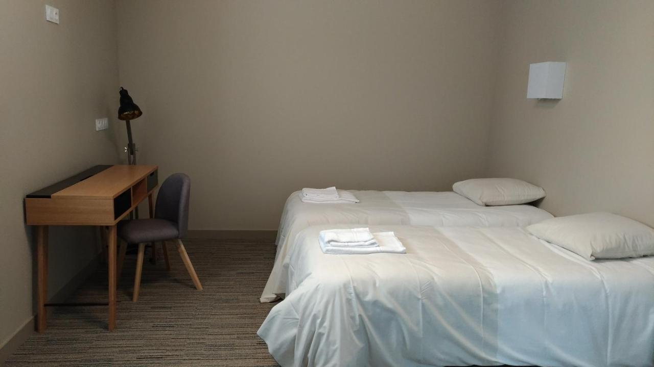 Echologia Hotel Louverné Екстериор снимка
