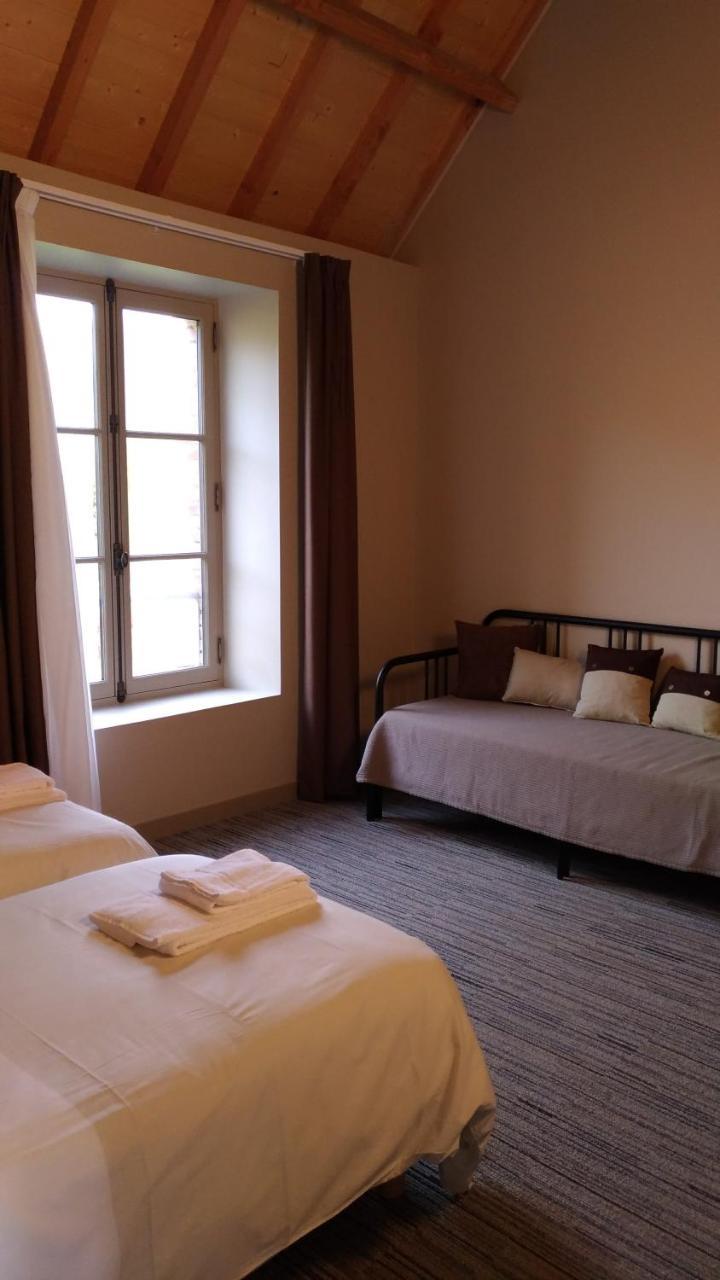 Echologia Hotel Louverné Екстериор снимка